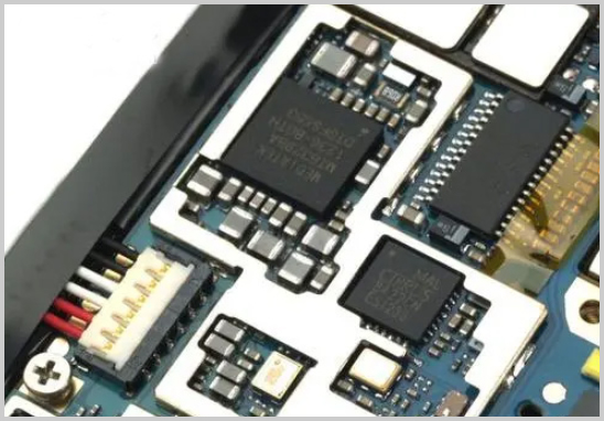 PCB設計如何避免連錫？實用技巧與預防方案